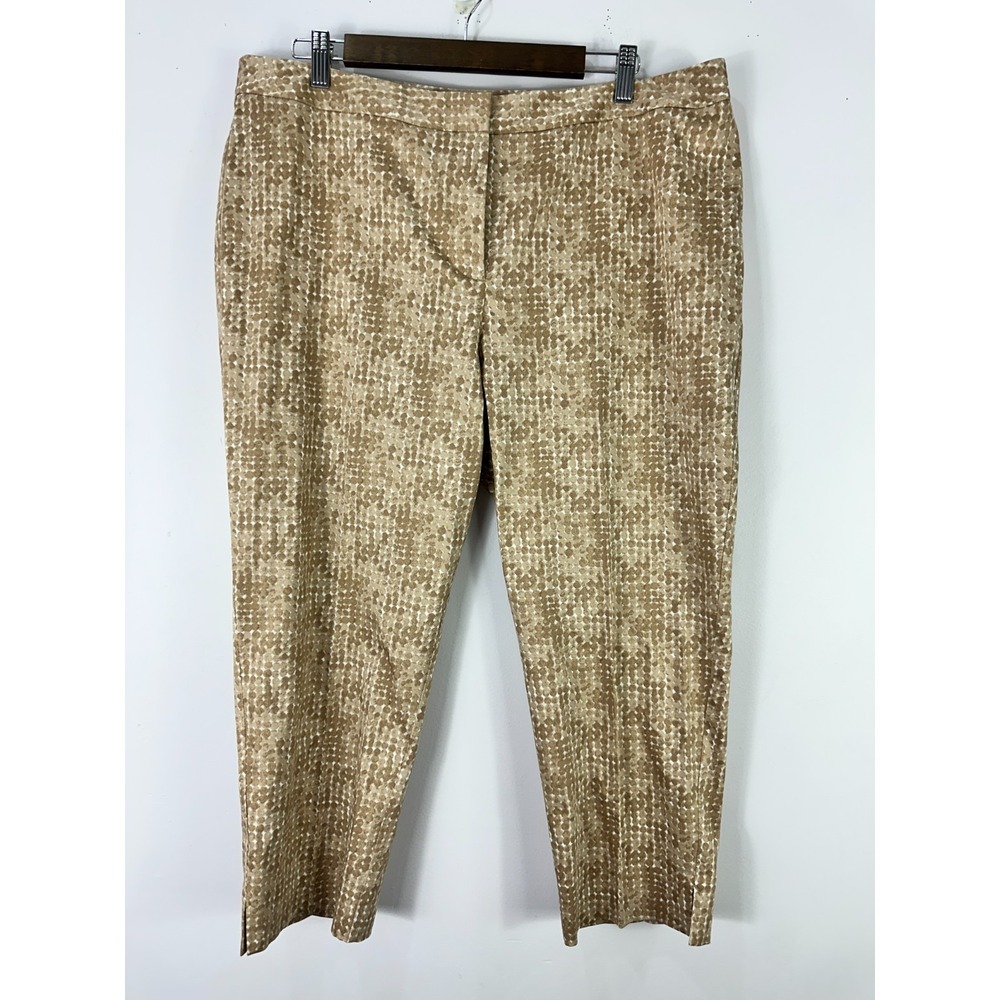 Chicos Geometric Dot Cropped Ankle Pants Womens 3 Tan Stretch Office Career